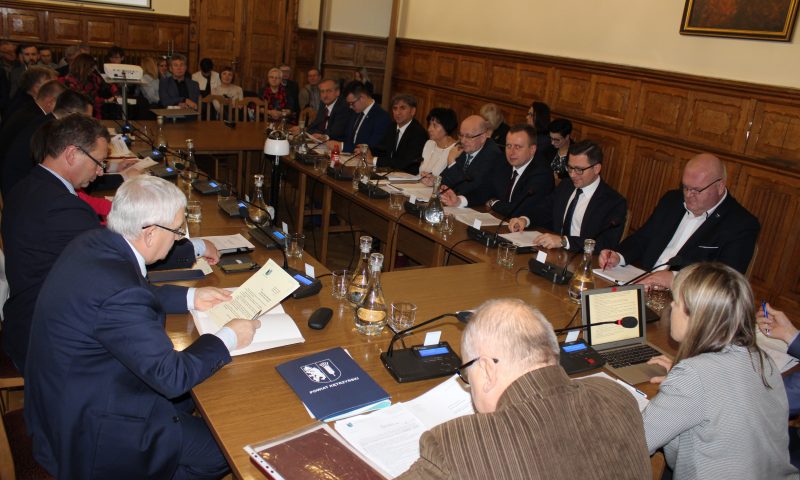 XVI sesja VI kadencji Rady Powiatu w Kętrzynie